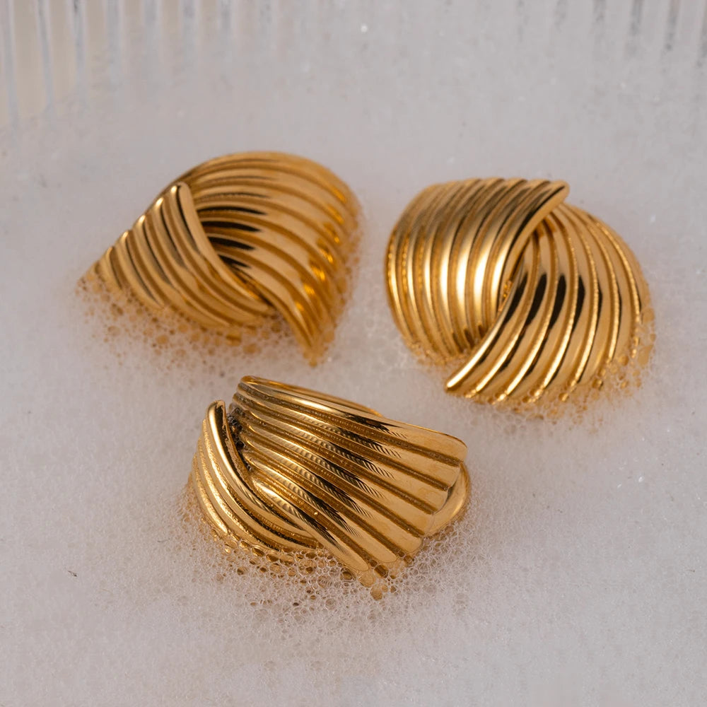 Anel Feminino Dourado – Anel Madeleine KIONI