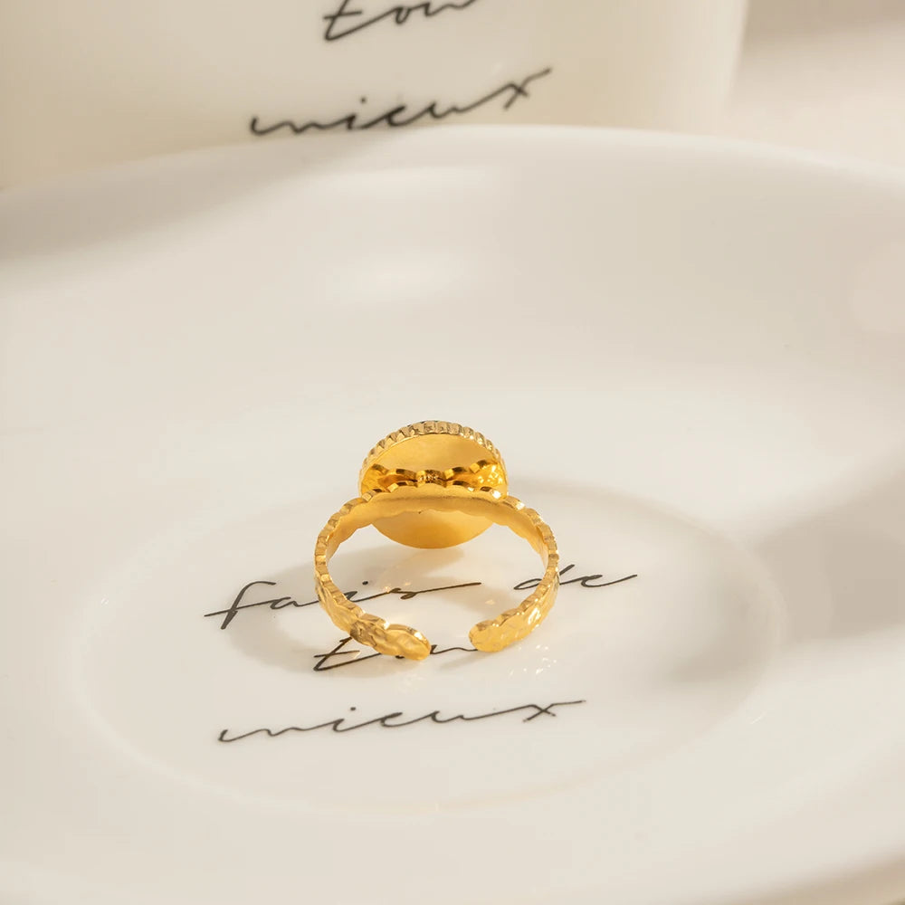 Anel Feminino Dourado – Anel Samara KIONI