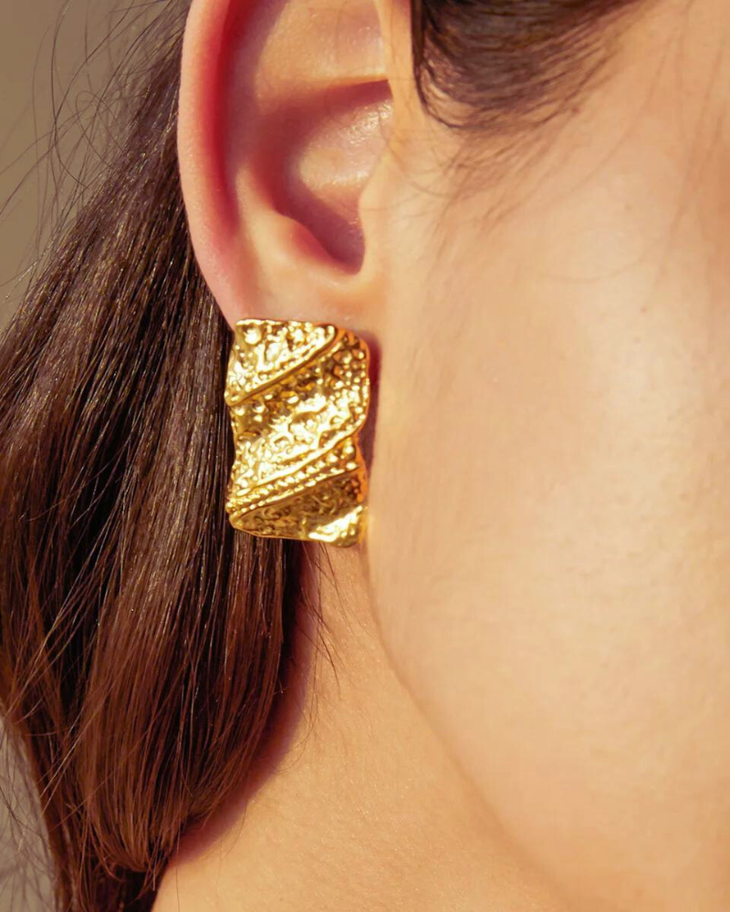 Brinco Feminino Dourado – Brinco Leila KIONI 